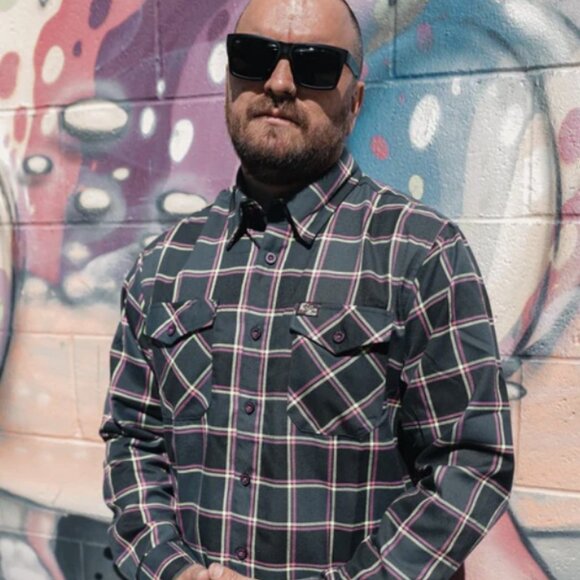 DIXXON Flannel Co Punk Rock Museum Collab Men's Button Down Plaid NEW 2X - Picture 1 of 9